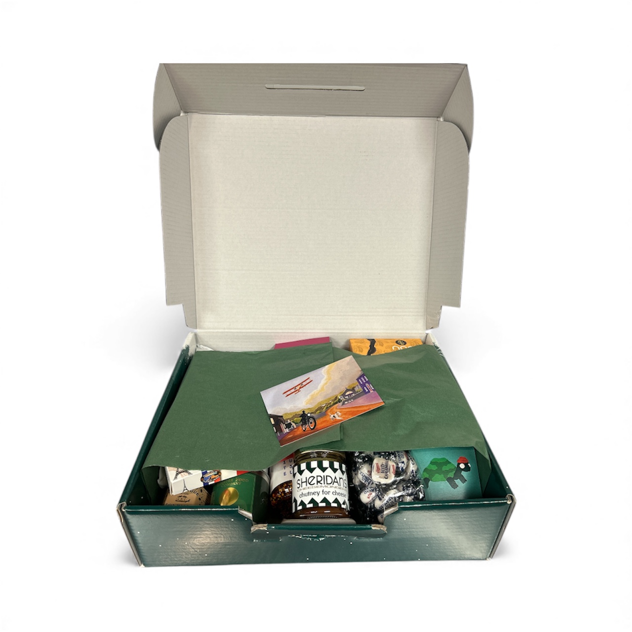 Presented in Hamper or Suitcase packaging